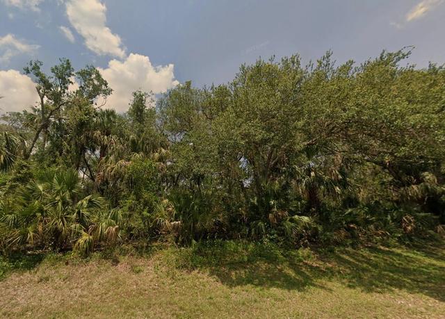 1046 March Ln, Labelle, FL 33935