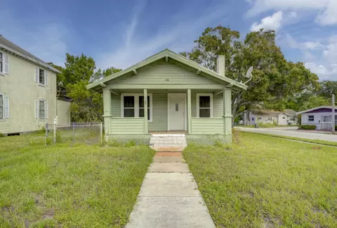 1100 Orange Ave, Fort Pierce, FL 34950