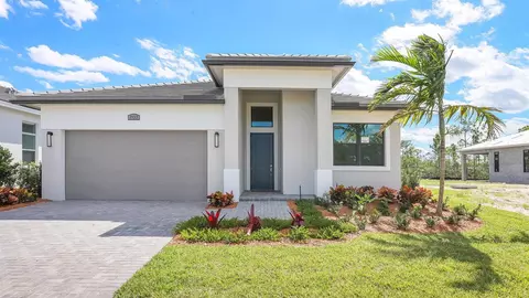 2133 SE Mosaic Blvd, Port Saint Lucie, FL 34984