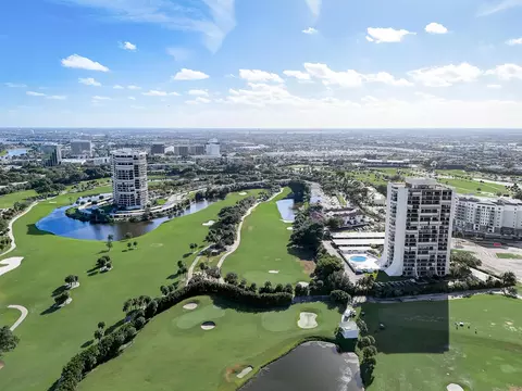 2000 Presidential Way #901, West Palm Beach, FL 33401