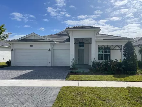 9175 SW Arco Way, Port Saint Lucie, FL 34987