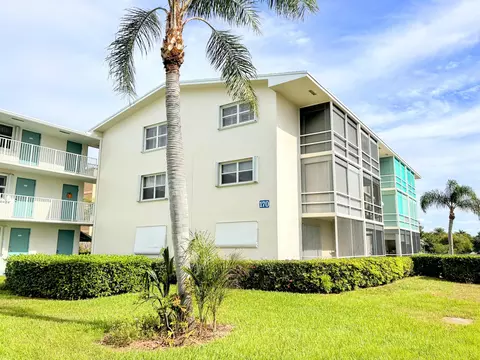 170 Horizons E #210, Boynton Beach, FL 33435