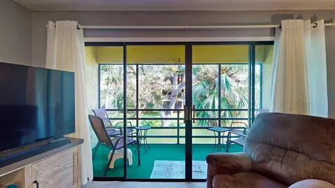400 18th St #7, Vero Beach, FL 32960