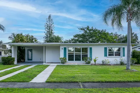 3065 SE Morningside Blvd, Port Saint Lucie, FL 34952