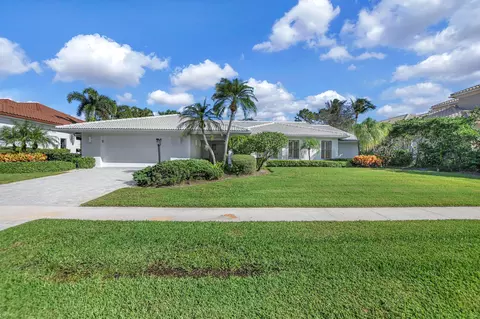 16802 Rose Apple Dr W, Delray Beach, FL 33445