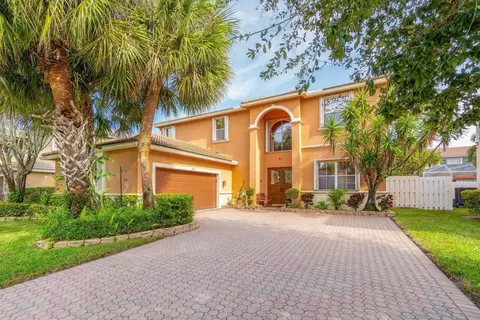 6424 Shadow Creek Village Cir, Lake Worth, FL 33463