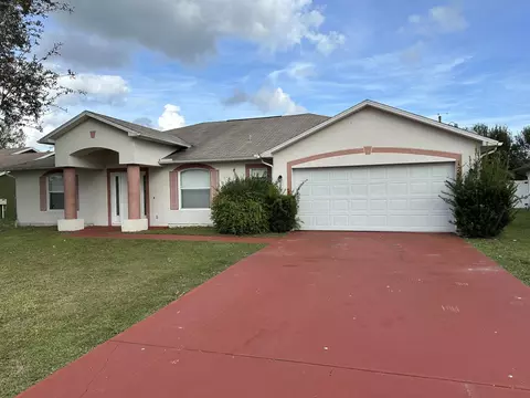 1281 SE Sandia Dr, Port Saint Lucie, FL 34983