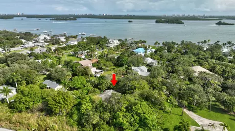 2509 Lightlewood Ln, Fort Pierce, FL 34946