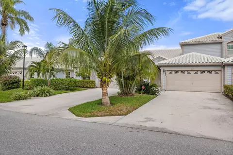8949 SE Riverfront Ter, Jupiter, FL 33469