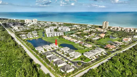 702 Southstar Dr, Fort Pierce, FL 34949