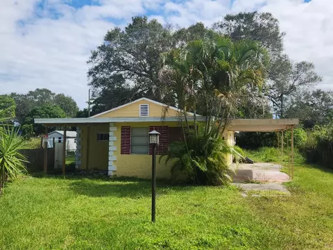408 N 38th St, Fort Pierce, FL 34947