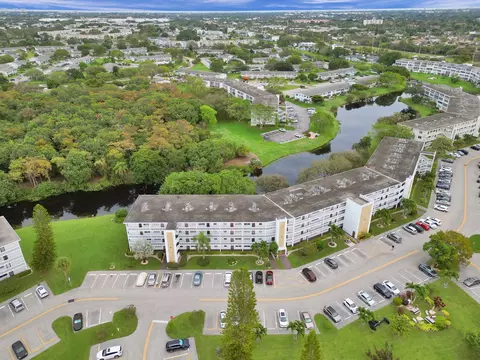 3025 Newport #H, Deerfield Beach, FL 33442