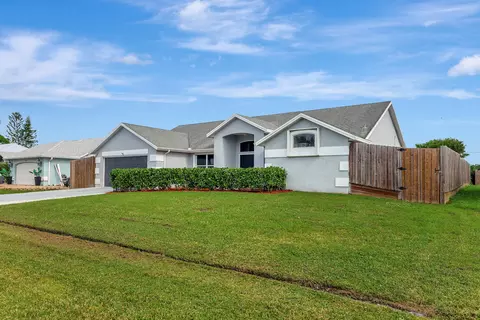 2065 SE Mary Ter, Port Saint Lucie, FL 34952