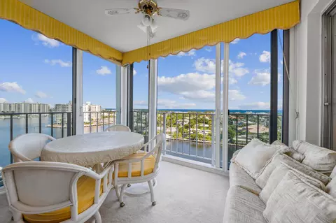 555 SE 6th #10E, Delray Beach, FL 33483