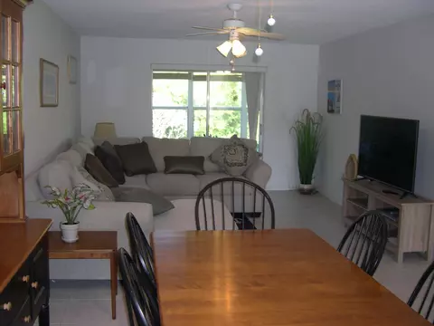 1172 Commodore Ct #204, Fort Pierce, FL 34949