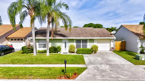 5451 Chicory Ln, Lake Worth, FL 33463