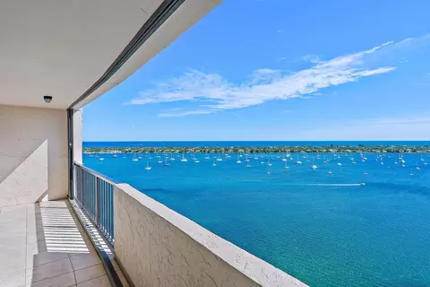 5200 N Flagler Dr #2204, West Palm Beach, FL 33407