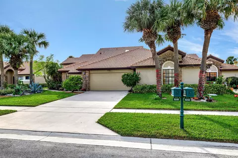 8189 Cassia Dr, Boynton Beach, FL 33472