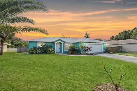 812 Majestic Ave, Sebastian, FL 32958