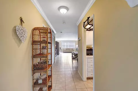 80 Venetian Dr #201S, Delray Beach, FL 33483