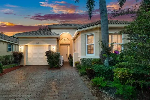7078 Del Corso Ln, Delray Beach, FL 33446
