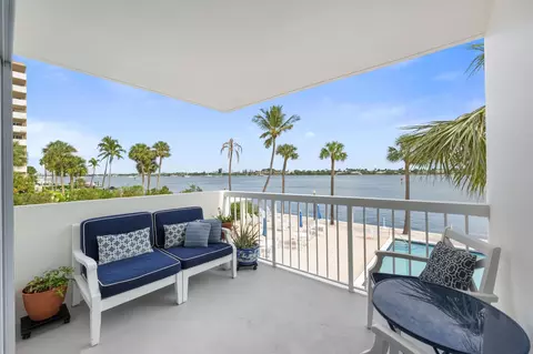 2600 N Flagler Dr #206, West Palm Beach, FL 33407