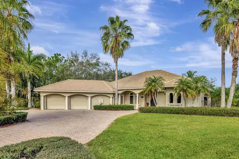 571 SW Sanctuary Dr, Port Saint Lucie, FL 34986