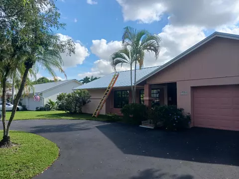 7320 SW 7th St, Plantation, FL 33317