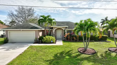 918 SW Jeremko Ave, Port Saint Lucie, FL 34953