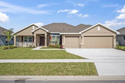 8676 Waterstone Blvd, Fort Pierce, FL 34951