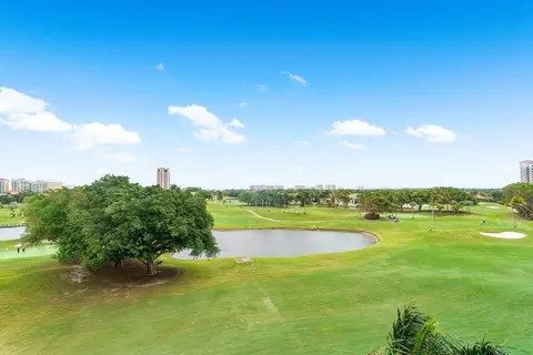 550 SE Mizner Blvd #B505, Boca Raton, FL 33432