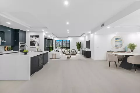 5088 Lake Catalina Dr #A, Boca Raton, FL 33496