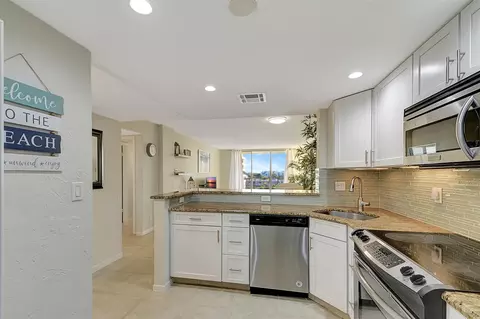 3581 S Ocean Blvd #6B, South Palm Beach, FL 33480