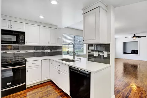 2885 SW 22nd Ave #1010, Delray Beach, FL 33445