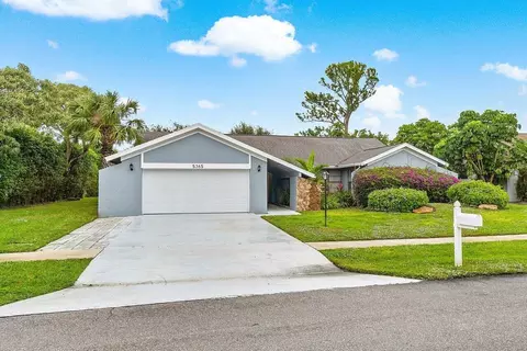 5365 Ouachita Dr, Lake Worth, FL 33467