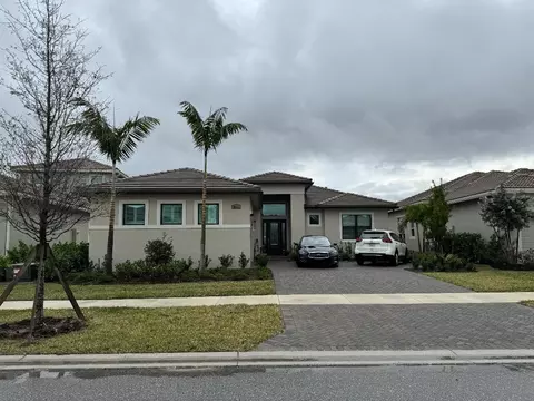 8663 SW Felicita Way, Port Saint Lucie, FL 34986