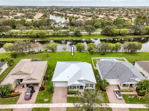 10691 SW Waterway Ln, Port Saint Lucie, FL 34987
