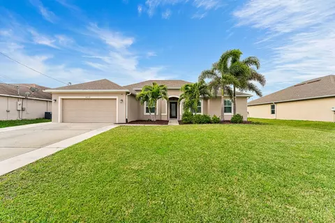 4238 SW Oblique St, Port Saint Lucie, FL 34953