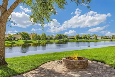 5954 Ridge Lake Cir, Vero Beach, FL 32967