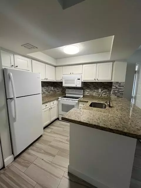 752 Executive Ctr #36, West Palm Beach, FL 33401