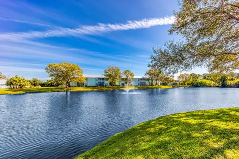 1122 SW Swan Lake Cir #1403, Port Saint Lucie, FL 34986