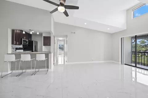 616 Sea Pine Way #H3, Greenacres, FL 33415