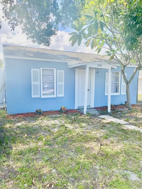 4455 27th Ave, Vero Beach, FL 32967
