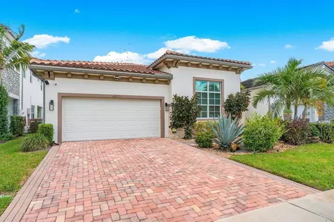 4832 Marston Ln, Lake Worth, FL 33467