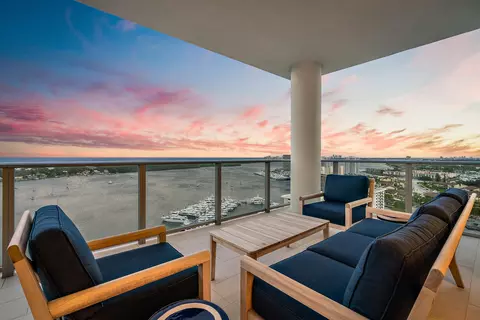 2 Water Club Way #2201, North Palm Beach, FL 33408