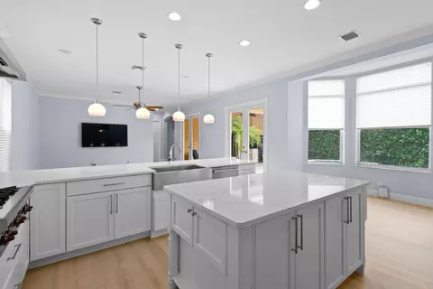 109 Bilboa Dr, Jupiter, FL 33458