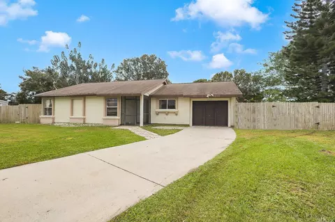 1651 SE Higdon, Port Saint Lucie, FL 34952