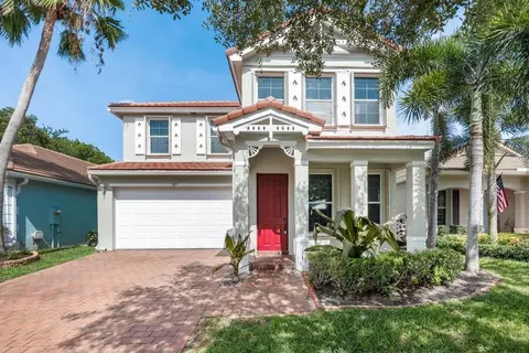 707 Belle Grove Ln, Royal Palm Beach, FL 33411
