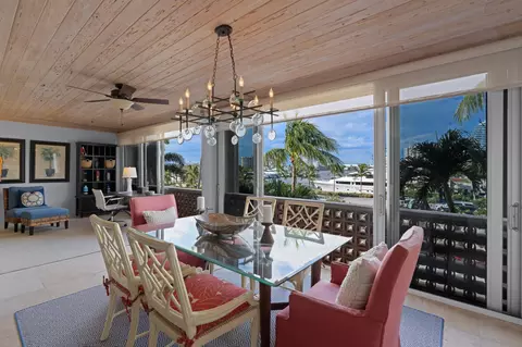369 S Lake Dr #3C, Palm Beach, FL 33480