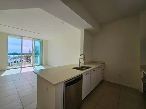 480 Hibiscus #531, West Palm Beach, FL 33401